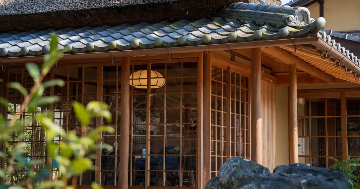 親が生きているうちに家を売るケースとは？相続前の売却は可能か