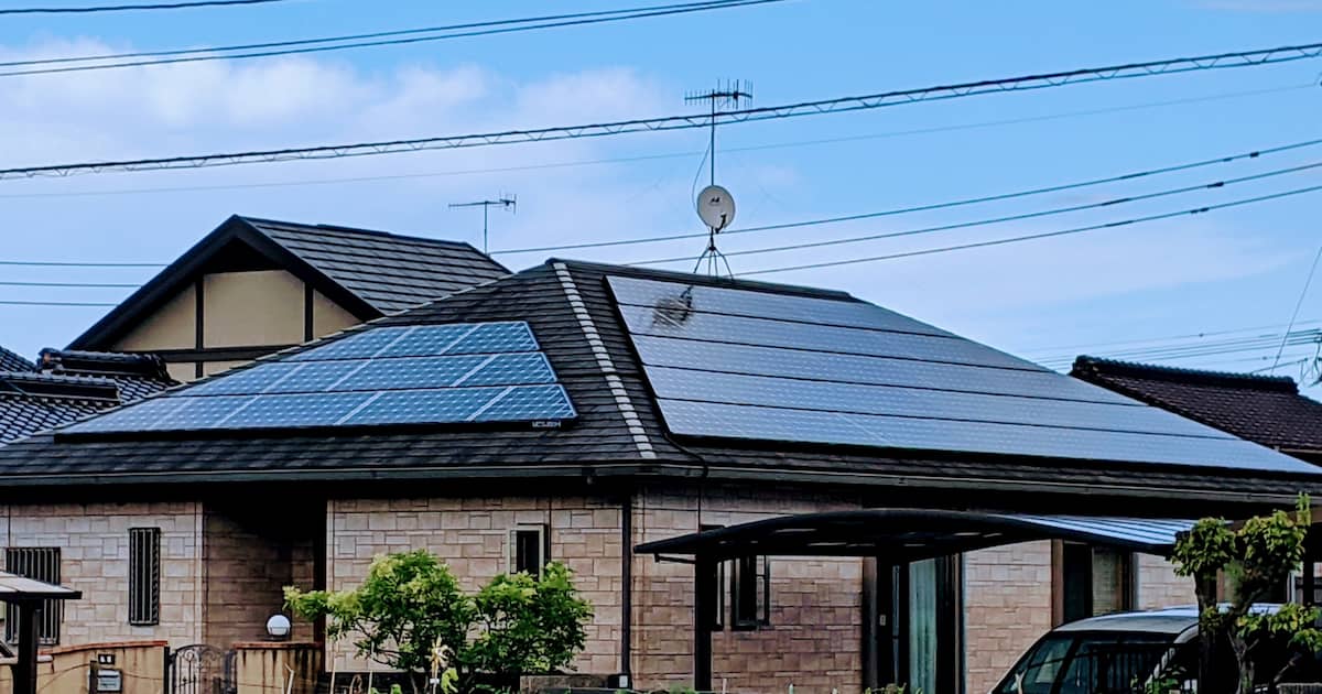 太陽光発電付き家の売却方法を紹介！需要が高いって本当？