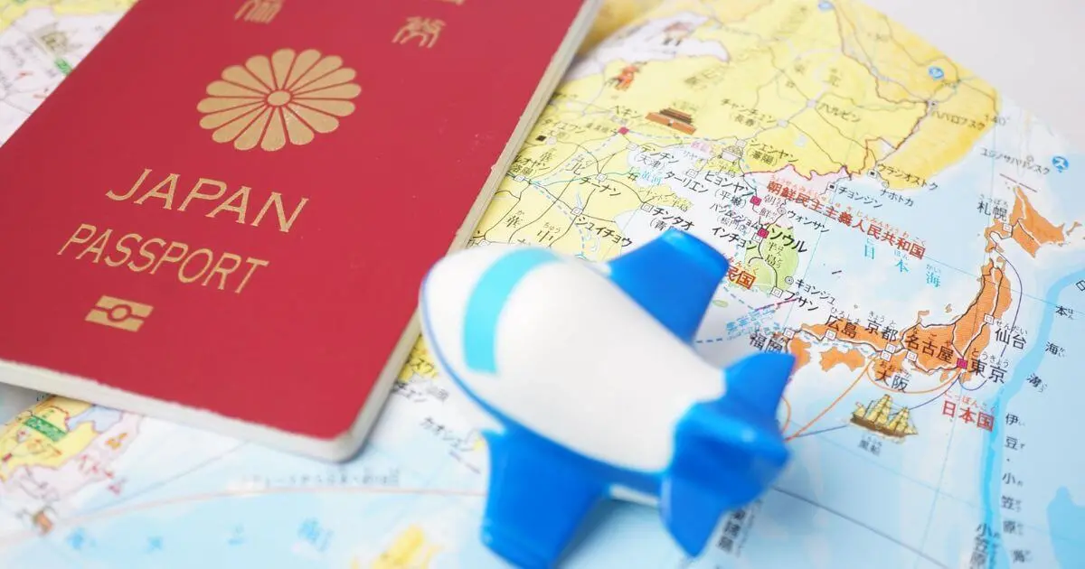 円安でいま話題の海外出稼ぎ!ほんとに稼げる?その実態と注意点を解説