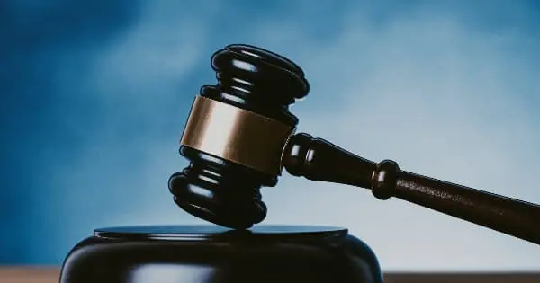 放置 車両 撤去 私有地