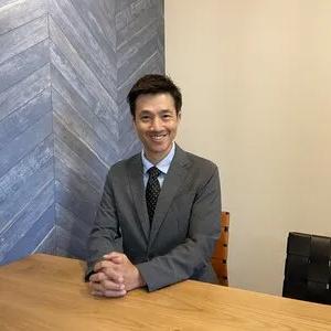 新山 勝教 お客様目線を大切にし、細かなサービスをご提案いたします。些細な事でもお気軽にご相談ください。