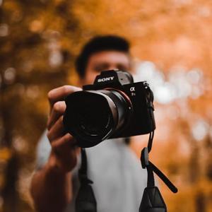 どんなご相談にも 明るく前向きに 正直にお応えします。