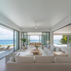 沖縄らしさ溢れる海を見渡せる開放感のある物件の取り扱いもございます。