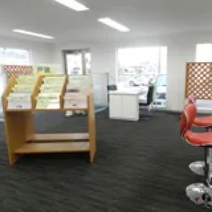 ご来店、お待ちしております！