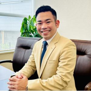 當間　大記（係長）