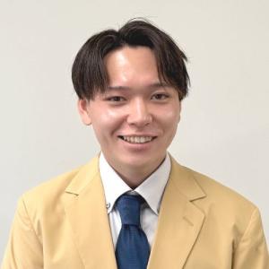 営業  石塚　大翔 