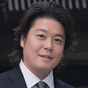 店長代理　穴井 一樹
