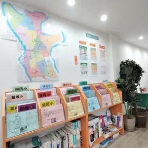 葛飾区周辺の物件情報を分かりやすいパネル形式で展示しています。 