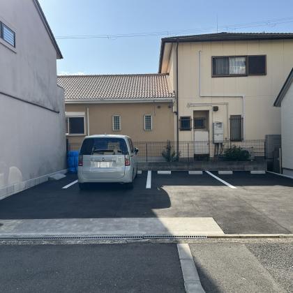 駐車場完備しております。